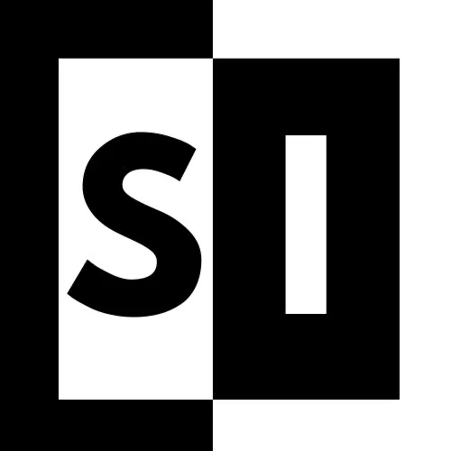 Simply Invoicing dashboard for UK sole traders and freelancers showing professional invoice creation and small business finance management tools